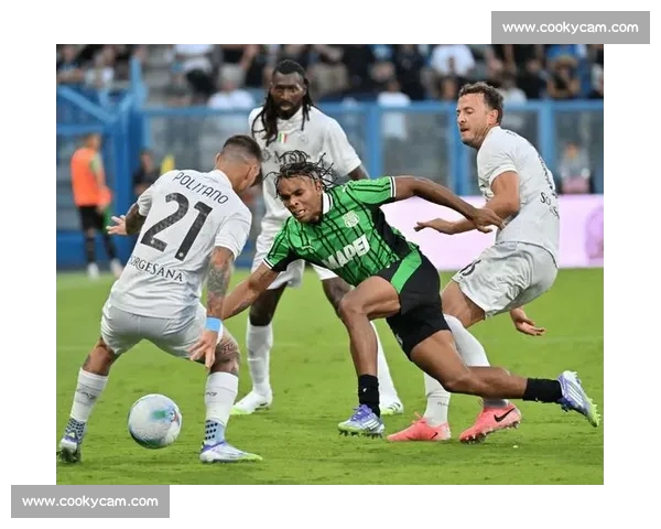 今日足球比分综述 各大联赛精彩对决 谁将脱颖而出成为焦点