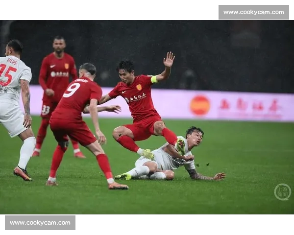 今日足球赛事精彩纷呈 强强对话引爆球迷热情 多场焦点比赛等你见证 今日足球赛事精彩纷呈 强强对话引爆球迷热情 多场焦点比赛等你见证